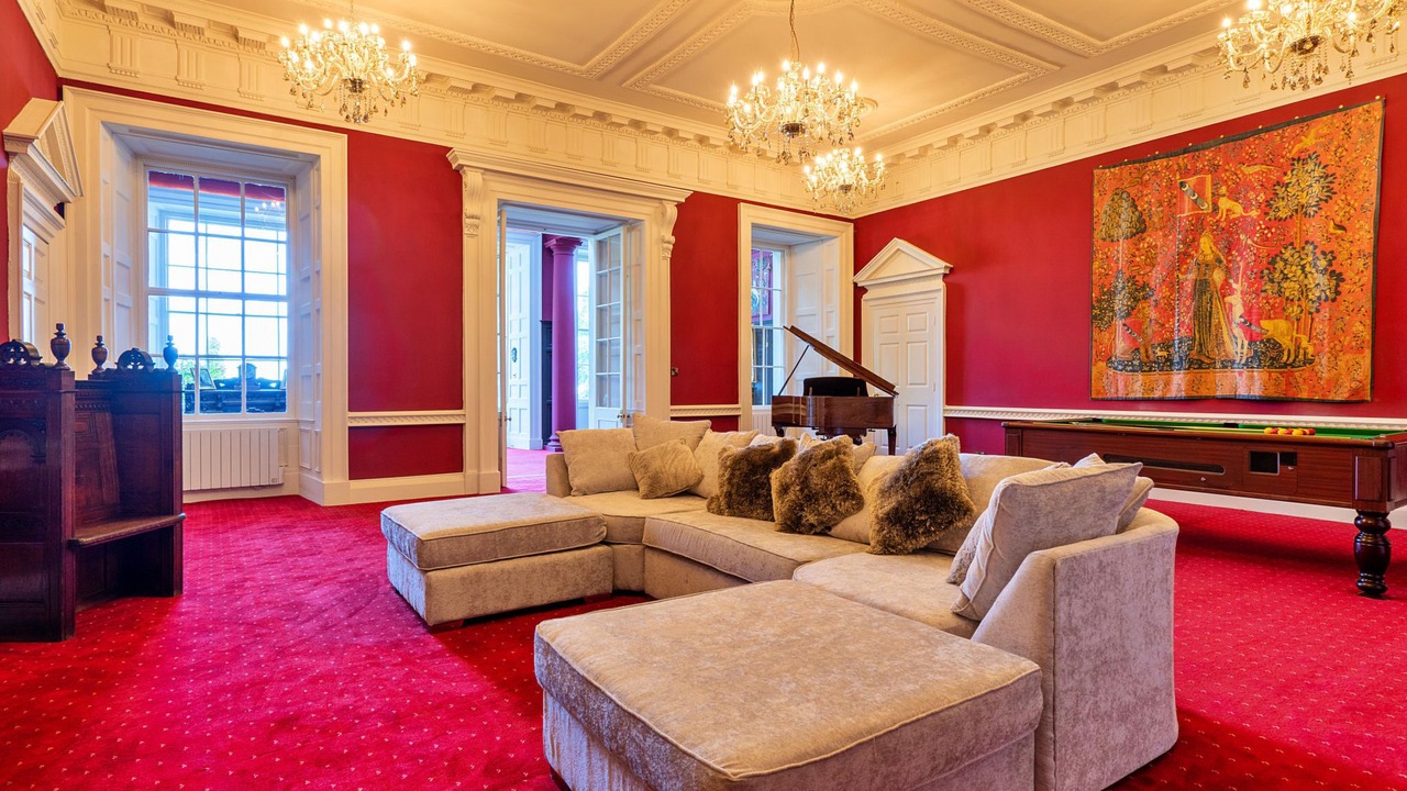 Photo of Livingroom in Hickleton