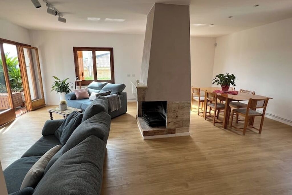 Photo of Livingroom in Teia