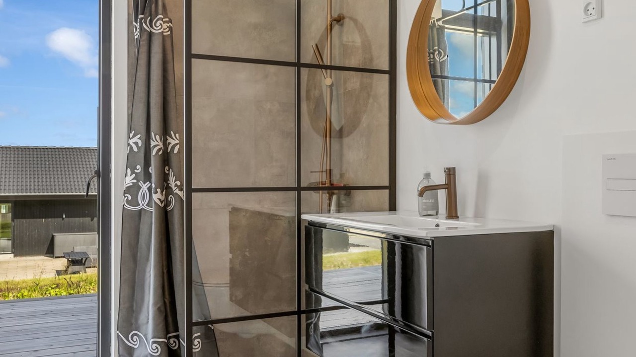 Photo of Bathroom in Sjølund
