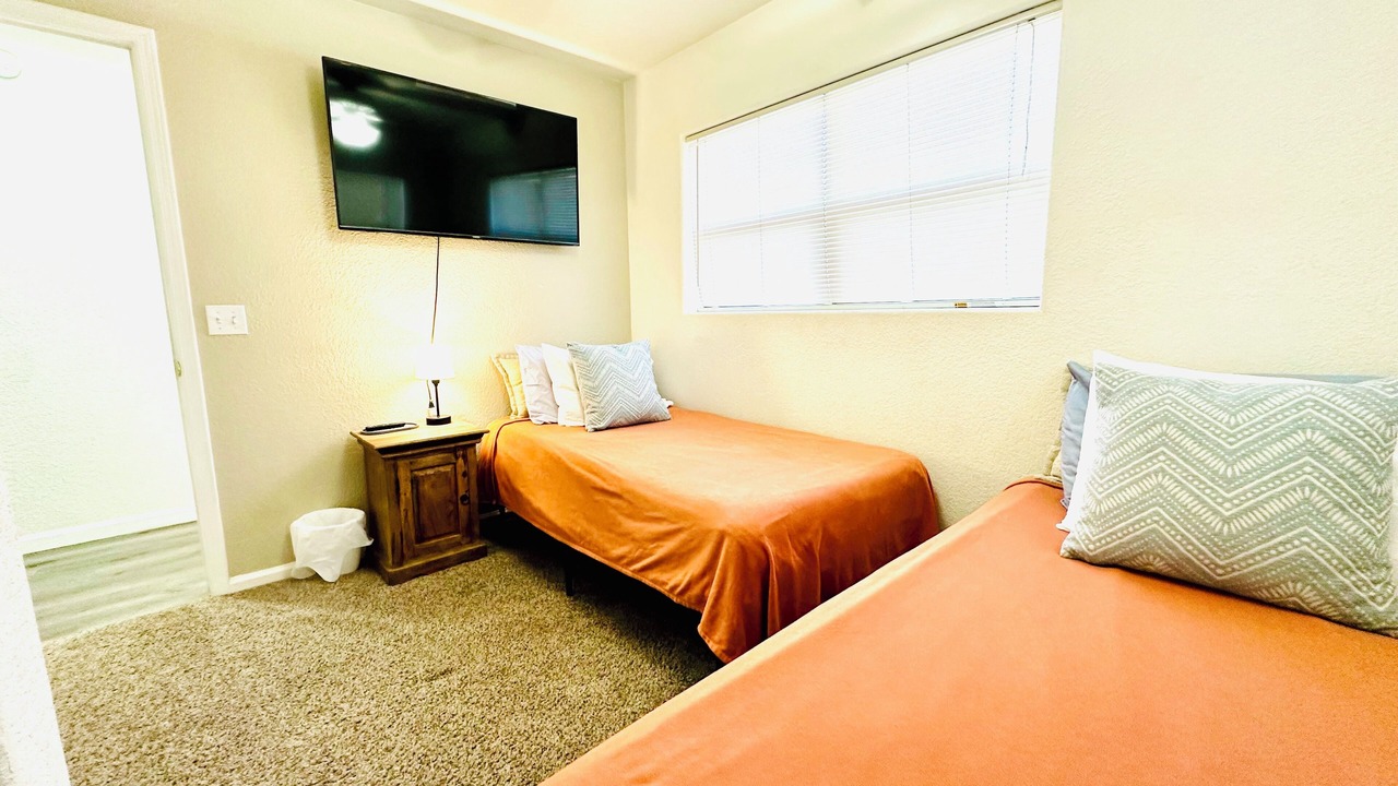 Photo of Bedroom in Solomon