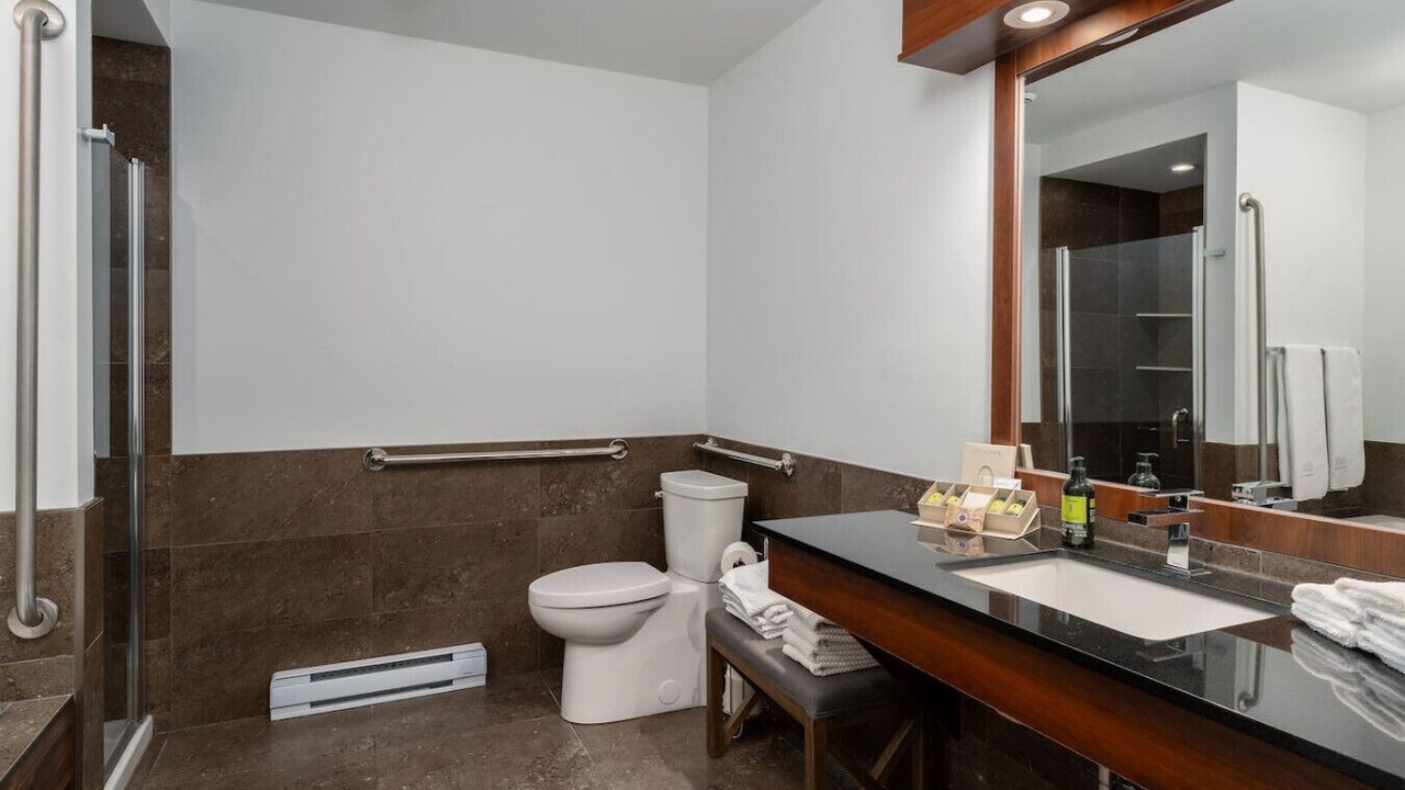 Photo of Bathroom in Saint-Sauveur
