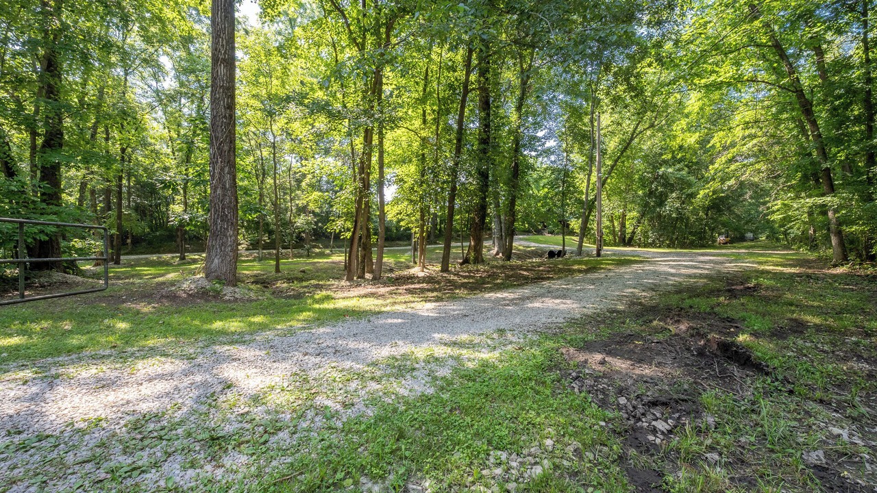 Photo of Others in Sullivan