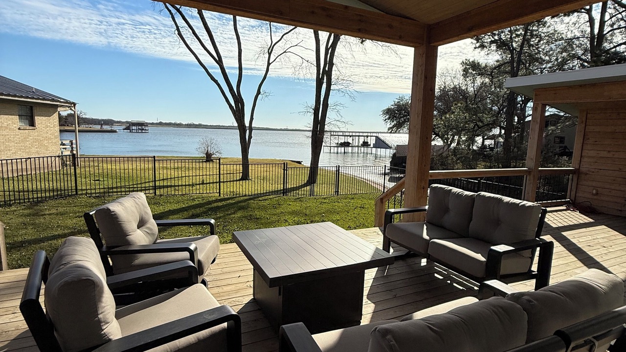 Photo of Patio Balcony in Star Harbor