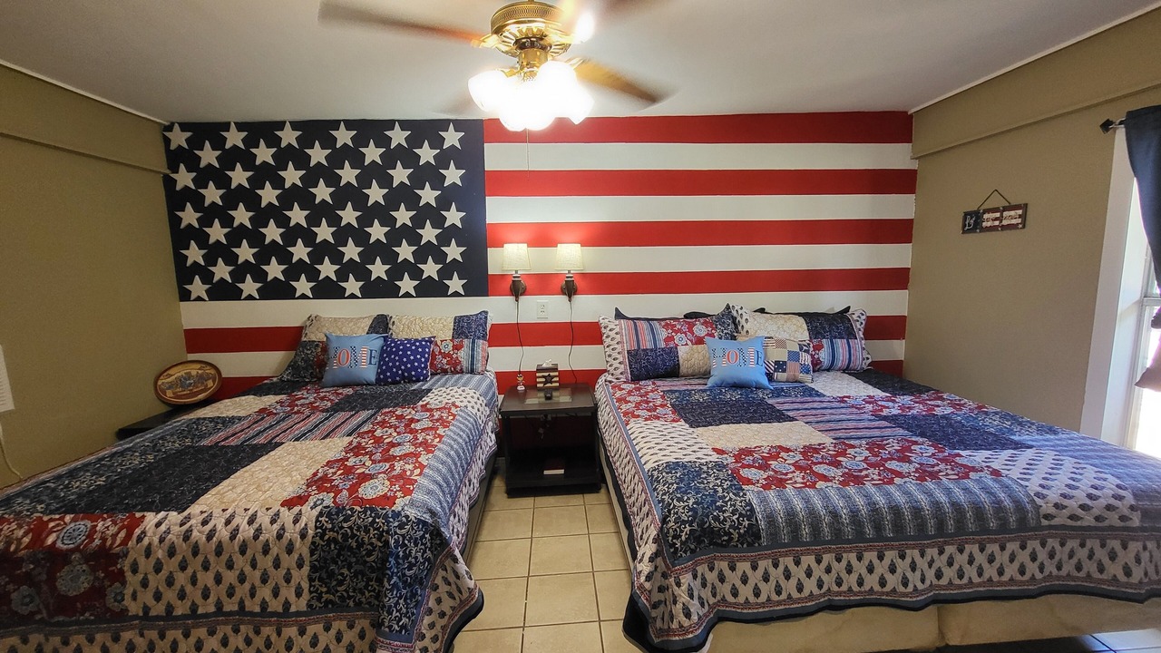 Photo of Bedroom in Buchanan Dam