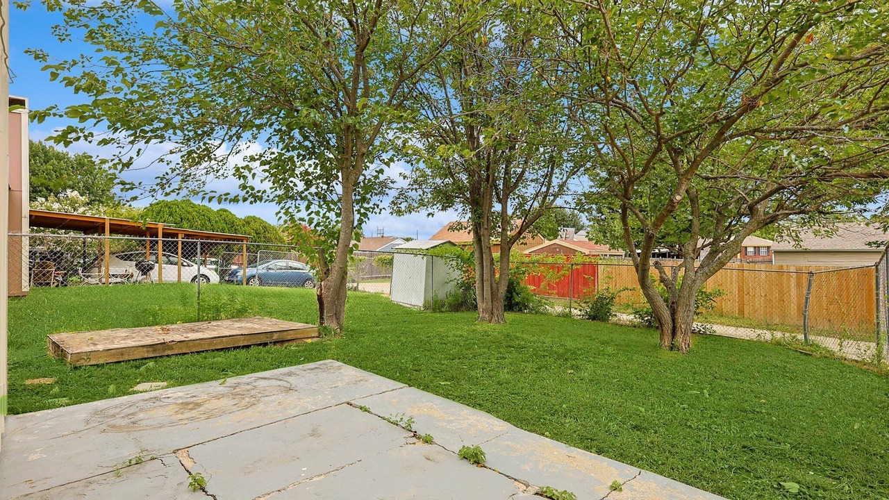 Photo of Others in Garland