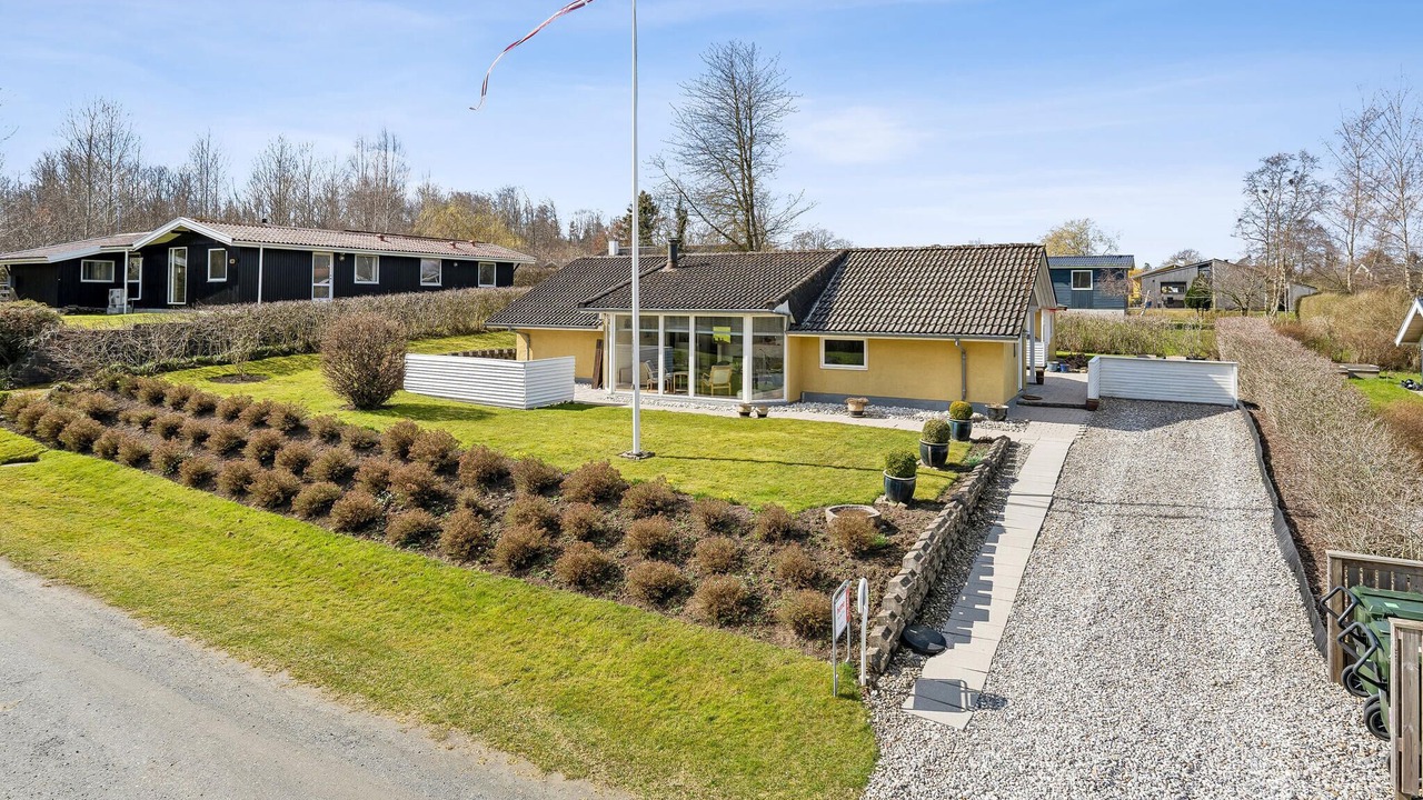 Photo of Others in Pøt Strandby