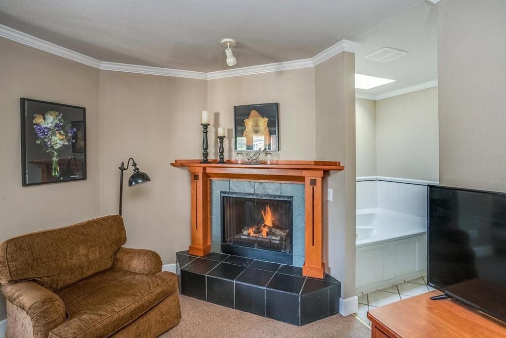 Photo of Livingroom in Downtown Cannon Beach