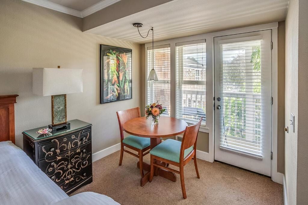 Photo of Others in Downtown Cannon Beach