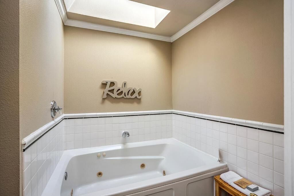 Photo of Bathroom in Downtown Cannon Beach