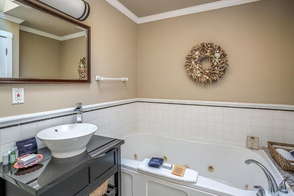 Photo of Bathroom in Downtown Cannon Beach