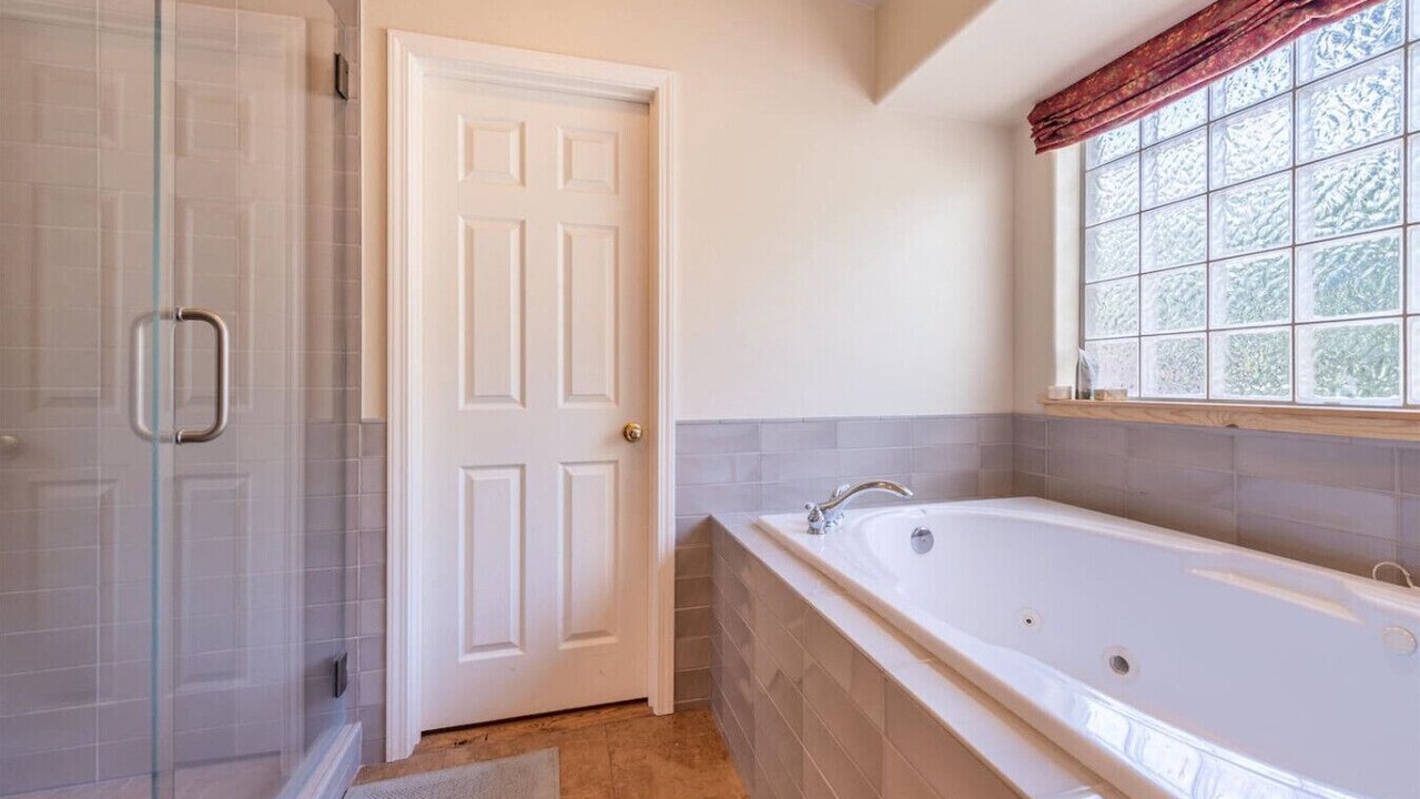 Photo of Bathroom in Comstock Acres