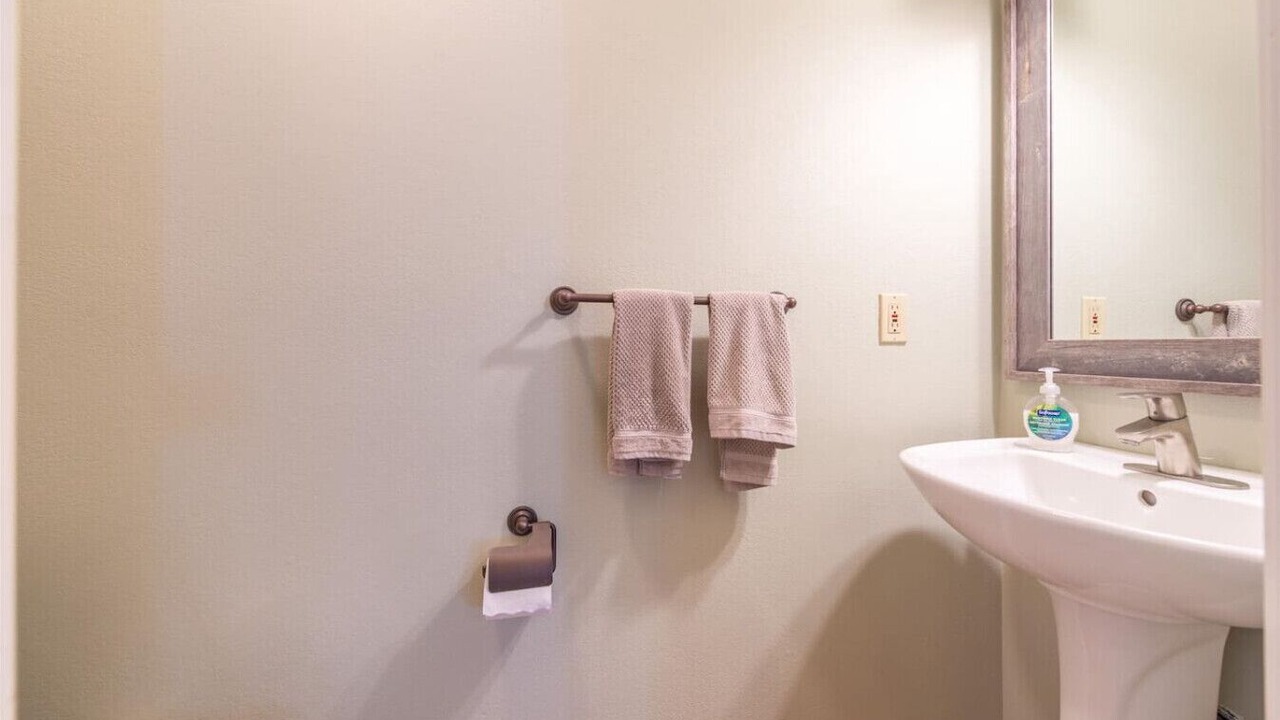 Photo of Bathroom in Comstock Acres