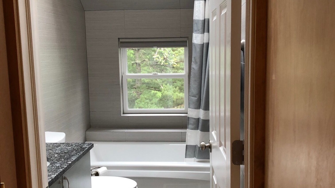 Photo of Bathroom in Tannersville