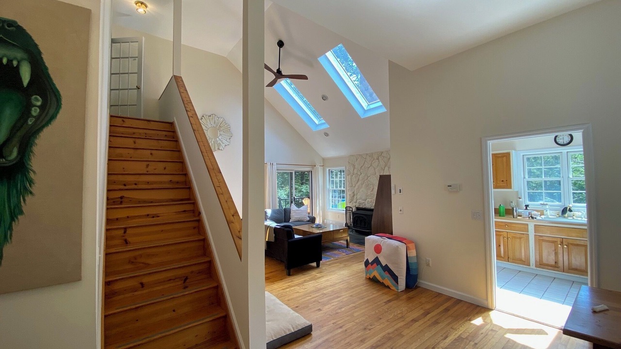 Photo of Livingroom in Tannersville