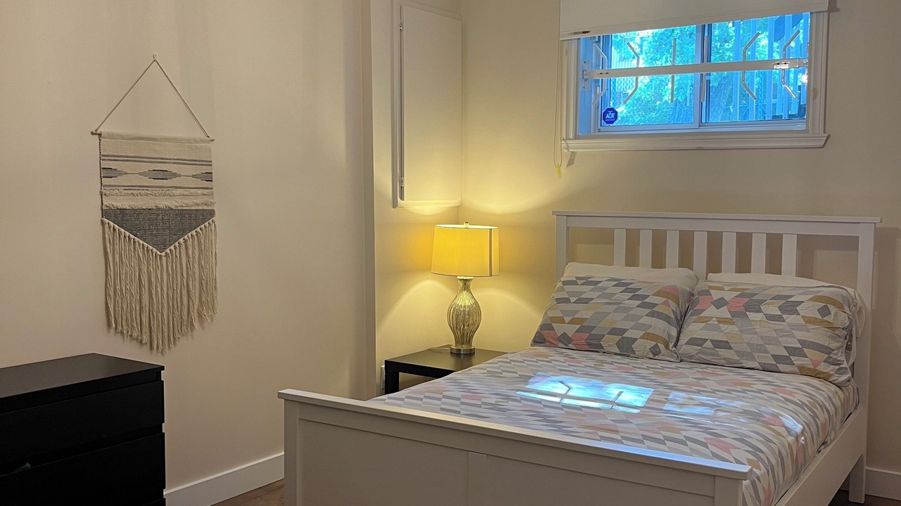 Photo of Bedroom in Laprairie
