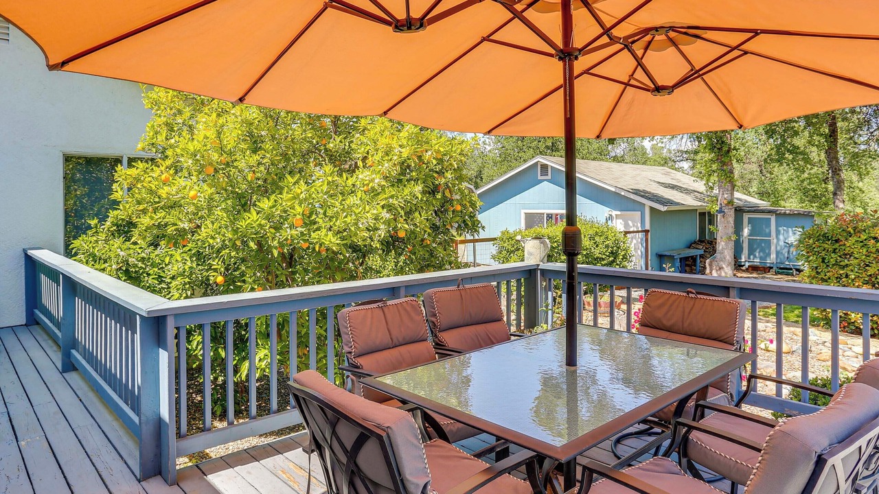 Photo of Others in Happy Valley