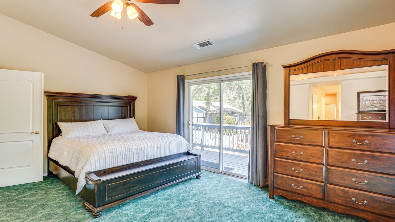 Photo of Others in Happy Valley