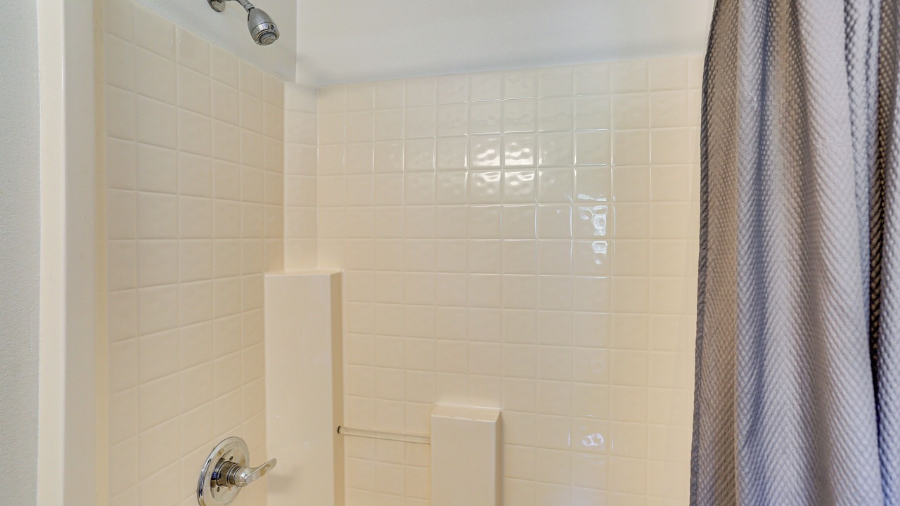 Photo of Bathroom in Happy Valley