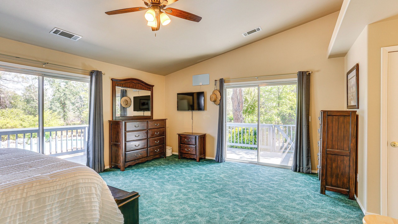 Photo of Bedroom in Happy Valley