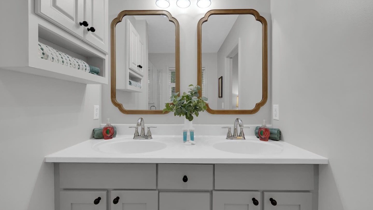 Photo of Bathroom in Mentone