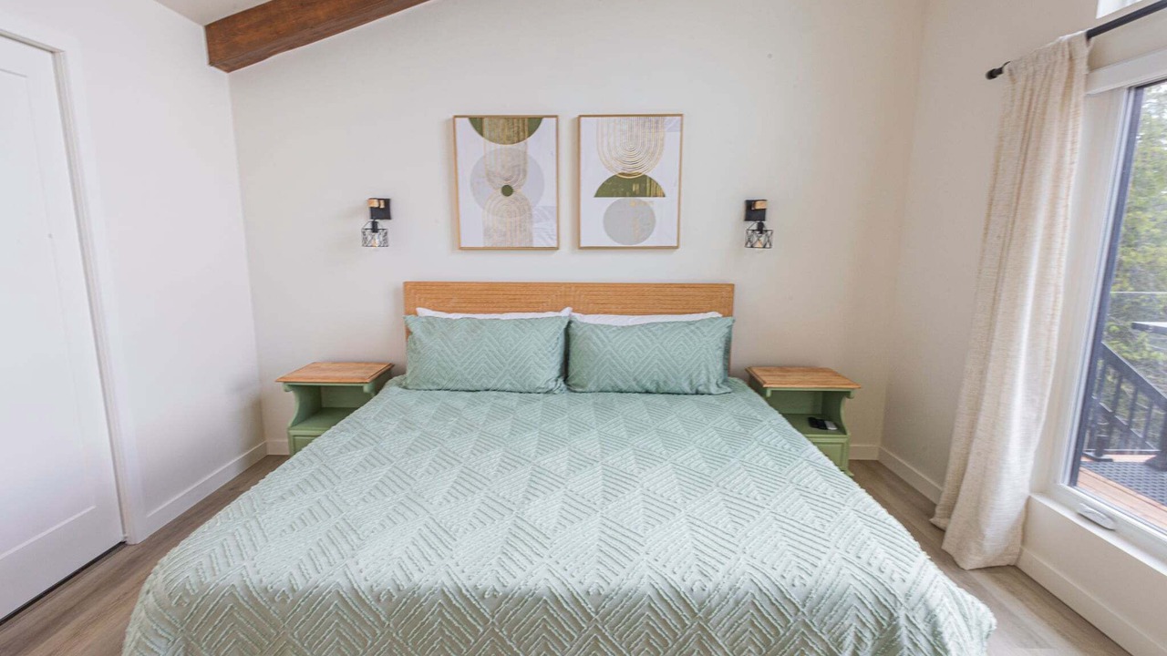 Photo of Bedroom in Northern Bruce Peninsula