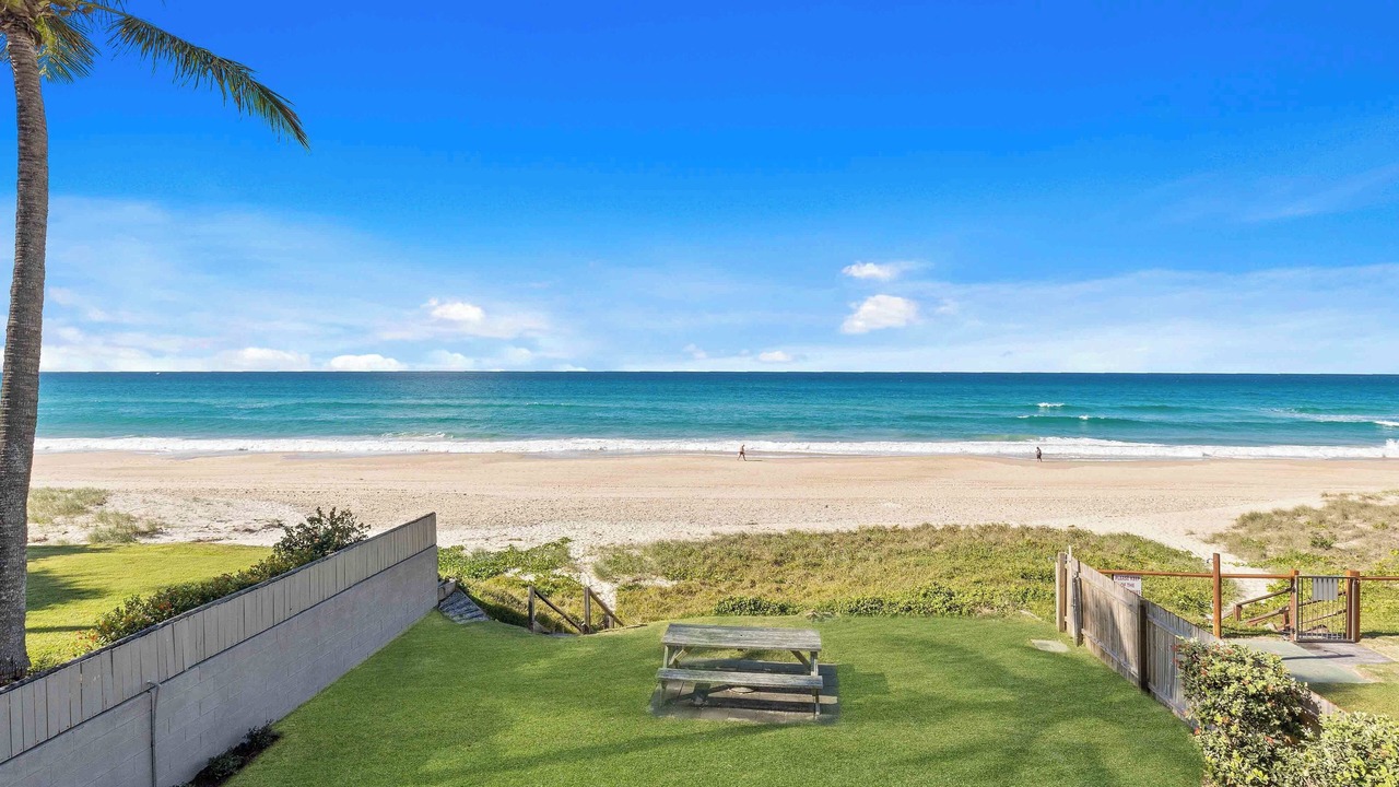 Photo of Others in Mermaid Beach