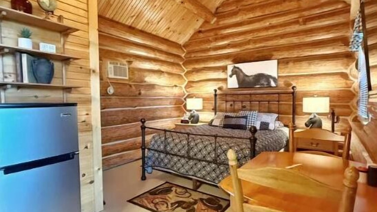 Photo of Bedroom in Squires