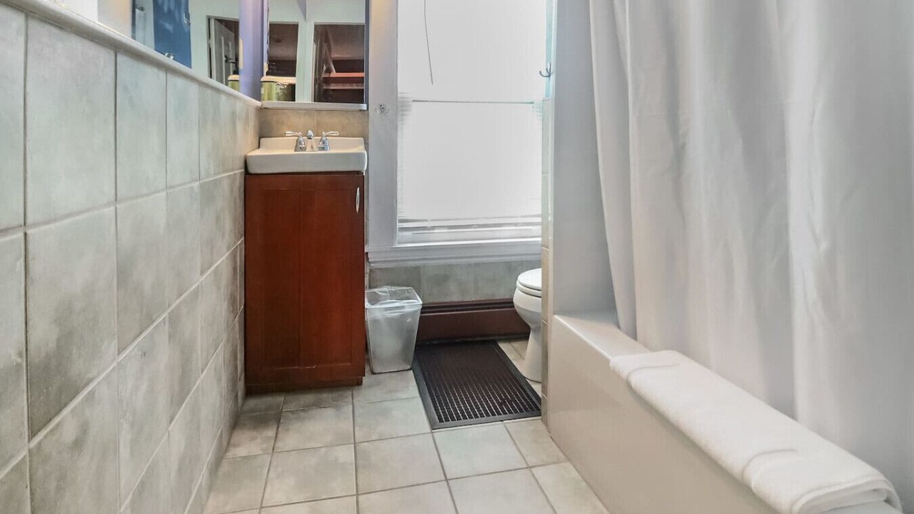 Photo of Bathroom in Parkside