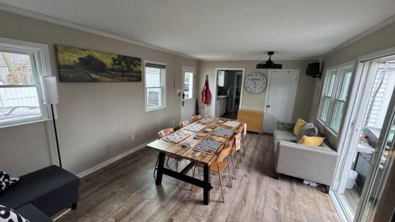 Photo of Livingroom in Ann Arbor