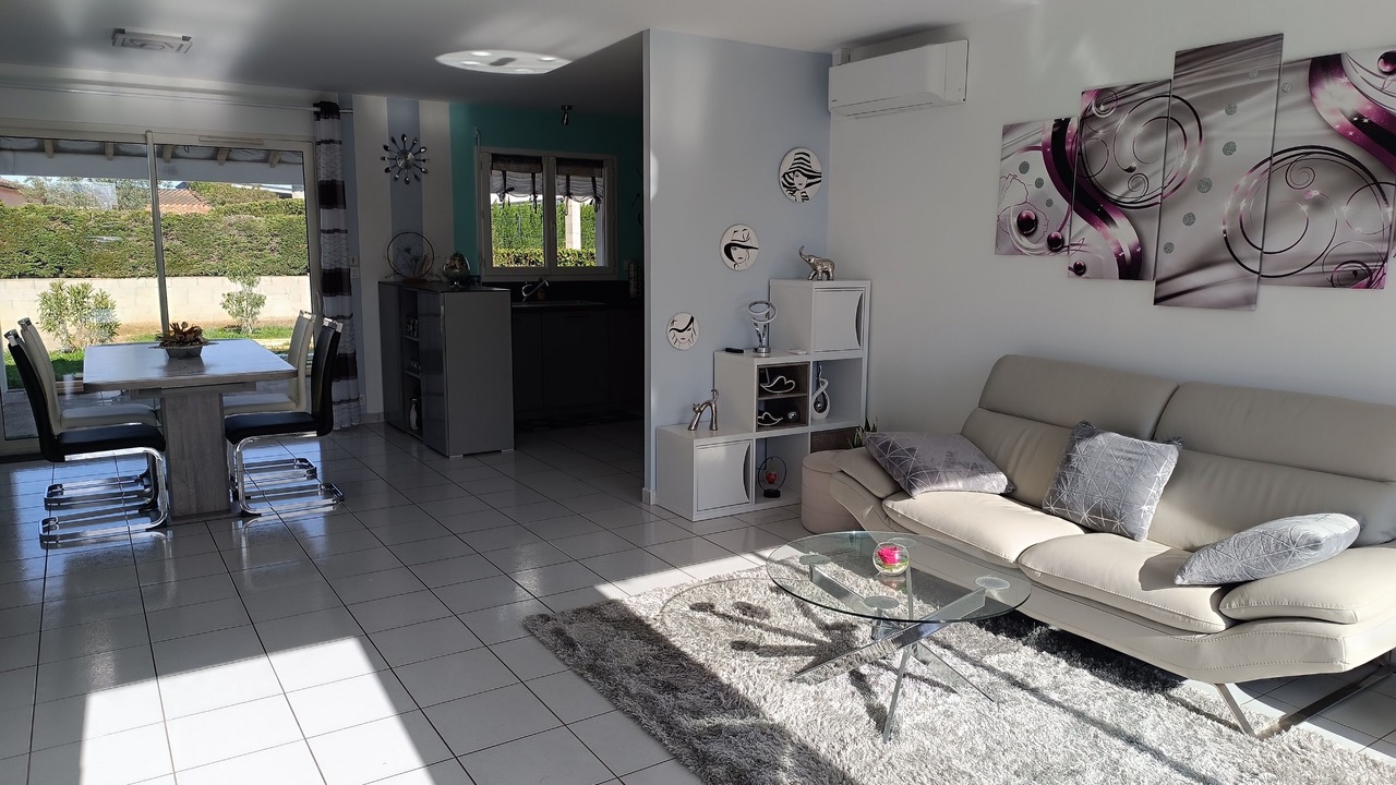 Photo of Livingroom in Boe