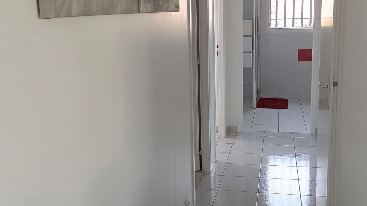 Photo of Others in Boe