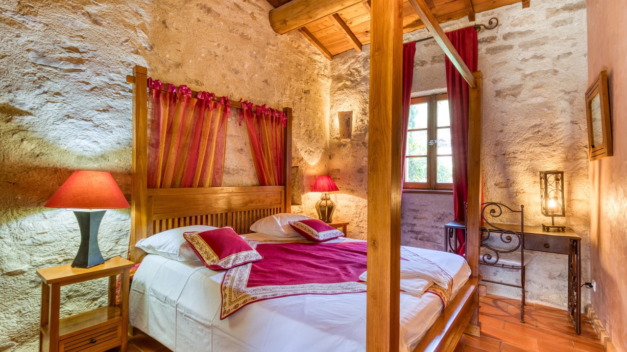 Photo of Bedroom in Notre-Dame-de-Londres