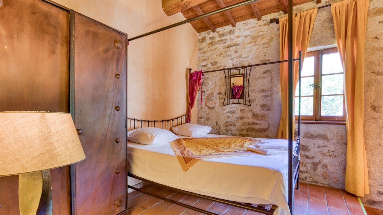 Photo of Bedroom in Notre-Dame-de-Londres