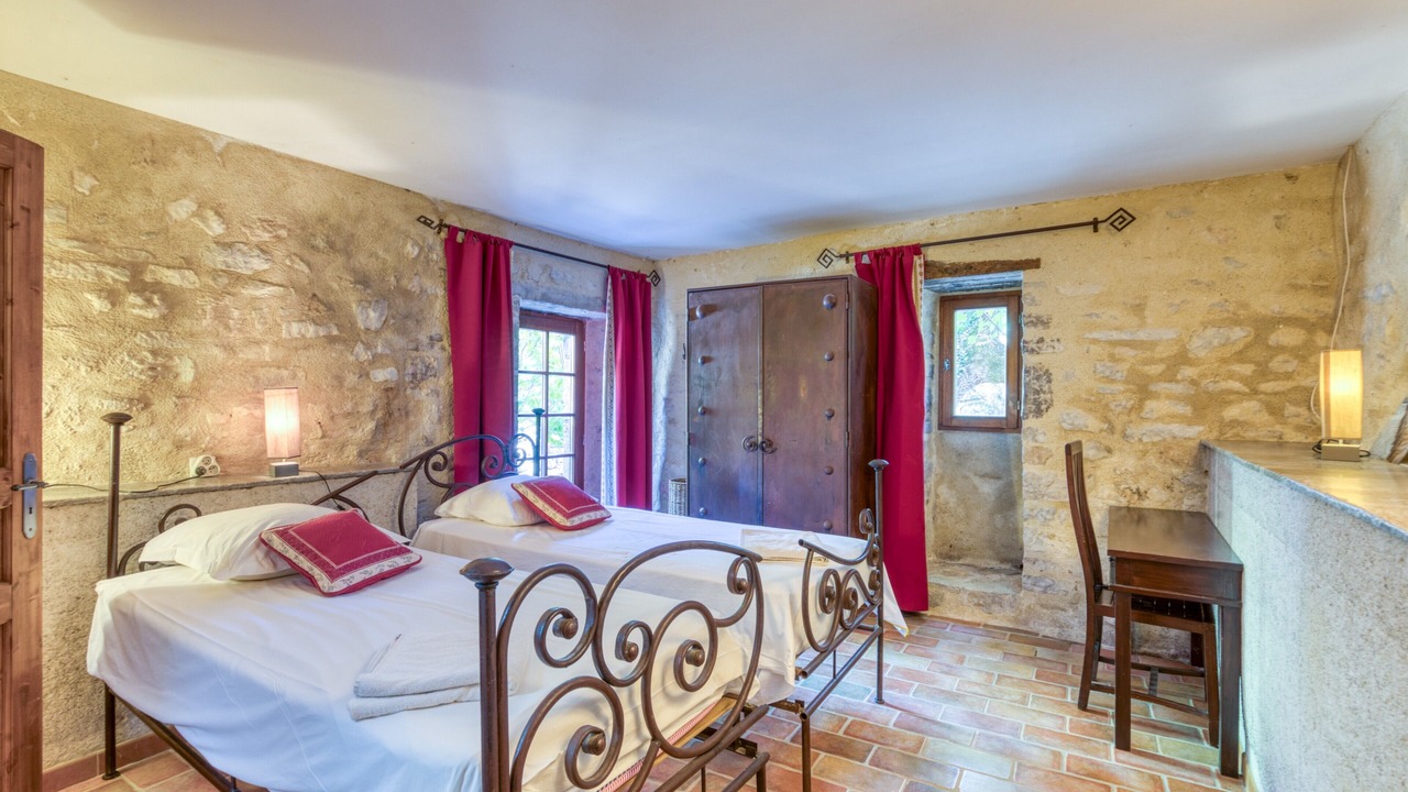 Photo of Bedroom in Notre-Dame-de-Londres