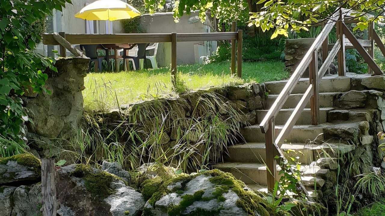 Photo of Outdoor in Lesperon