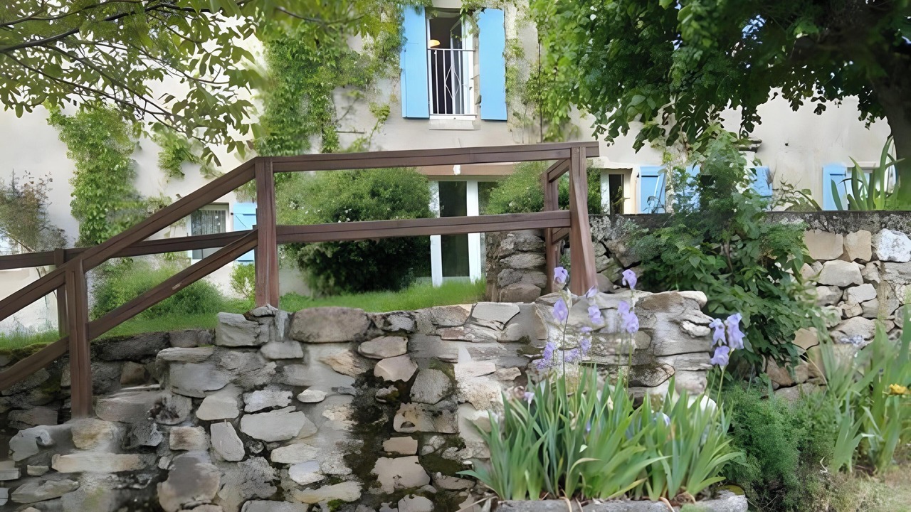 Photo of Outdoor in Lesperon