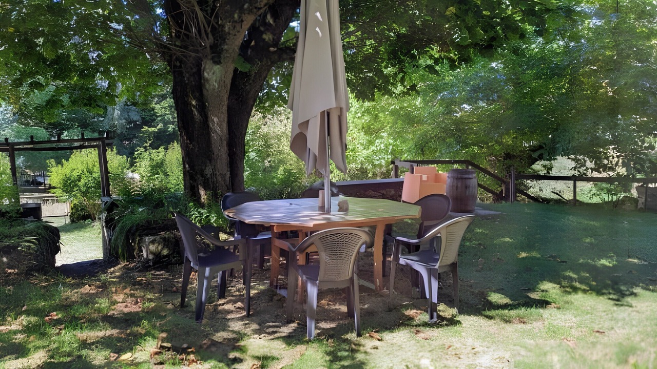 Photo of Outdoor in Lesperon