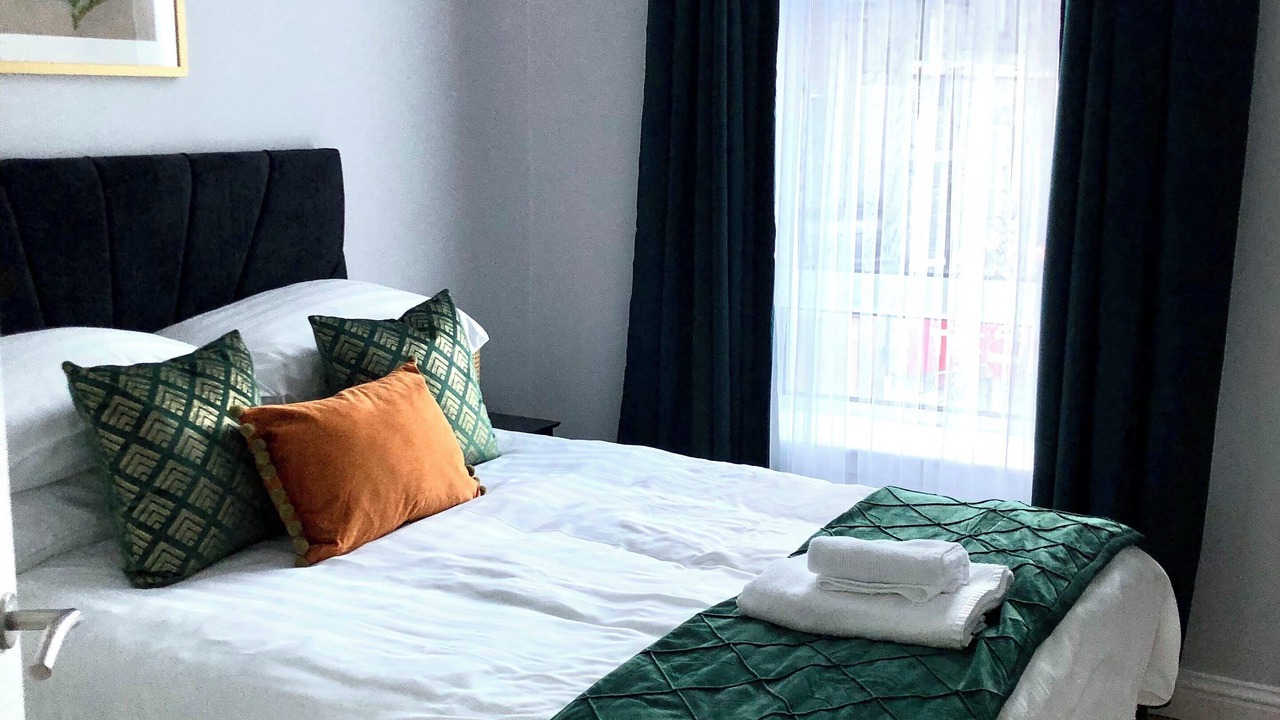 Photo of Bedroom in Alloa