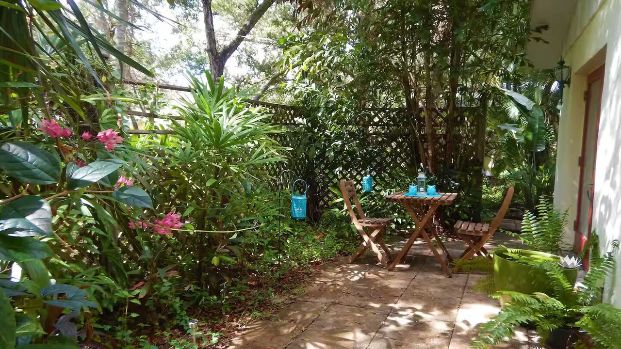 Photo of Outdoor in Fruitville