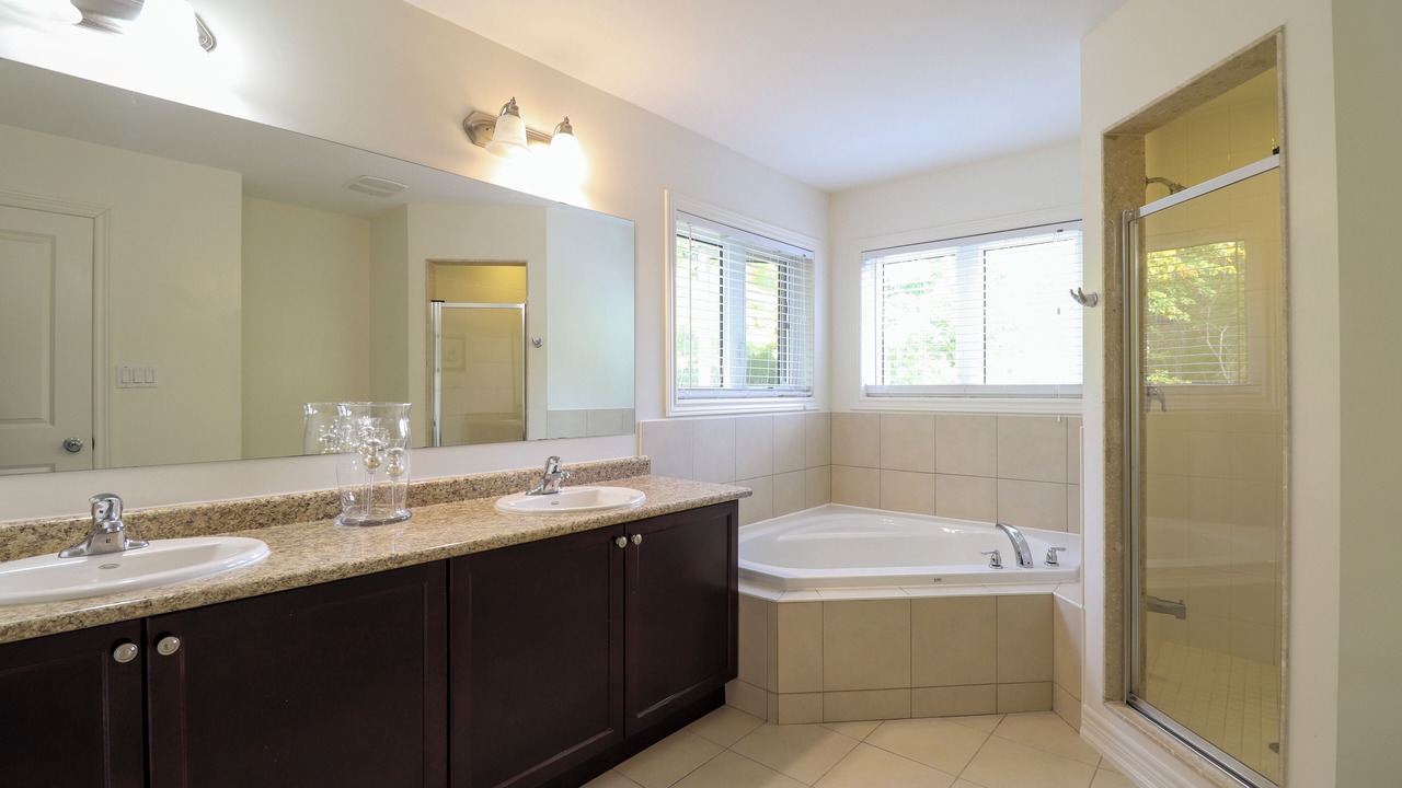 Photo of Bathroom in Bowmanville