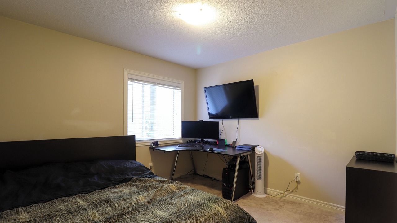 Photo of Bedroom in Bowmanville