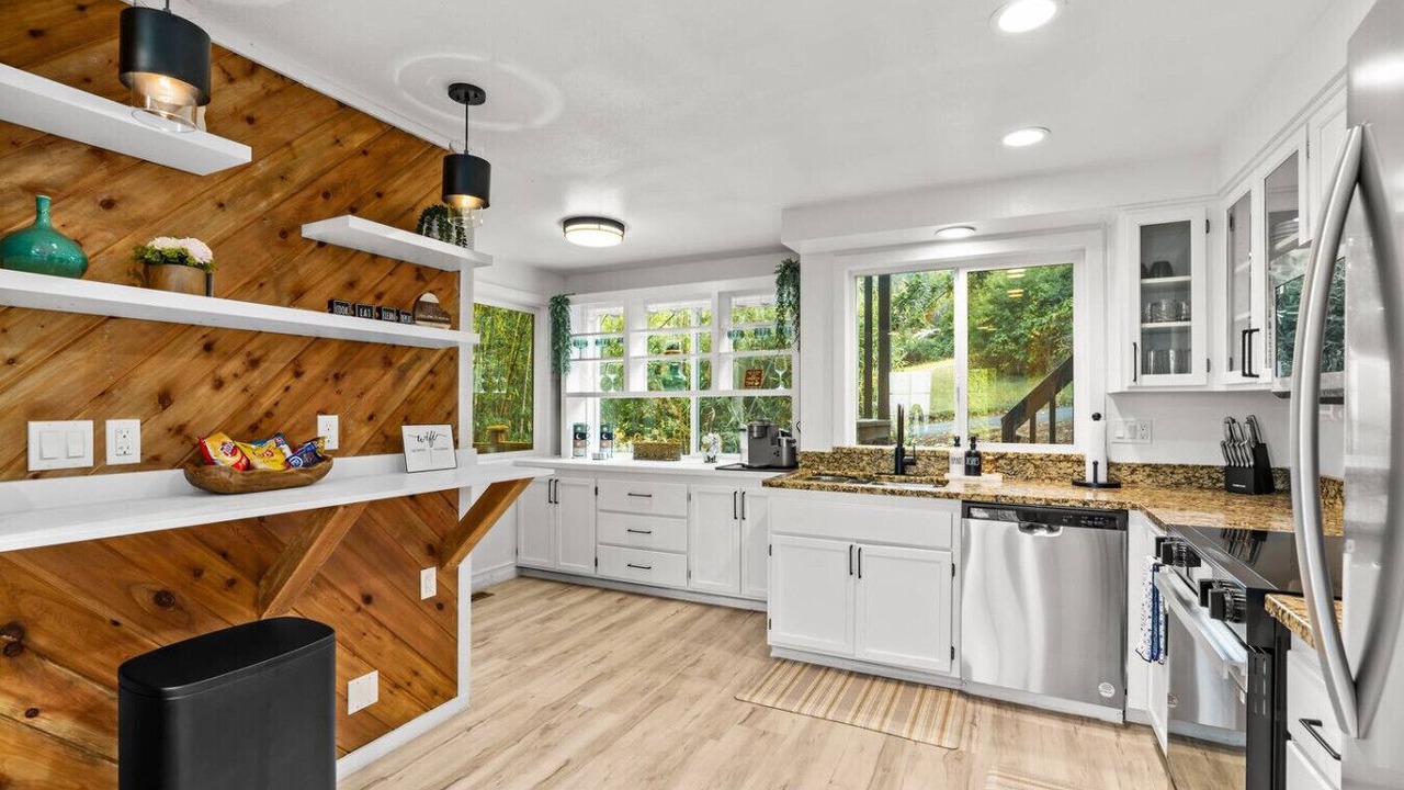 Photo of Kitchen in Friendly