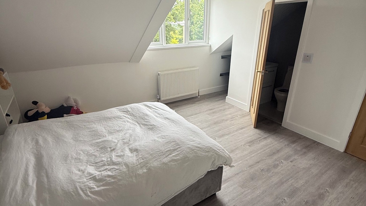 Photo of Bedroom in Oadby