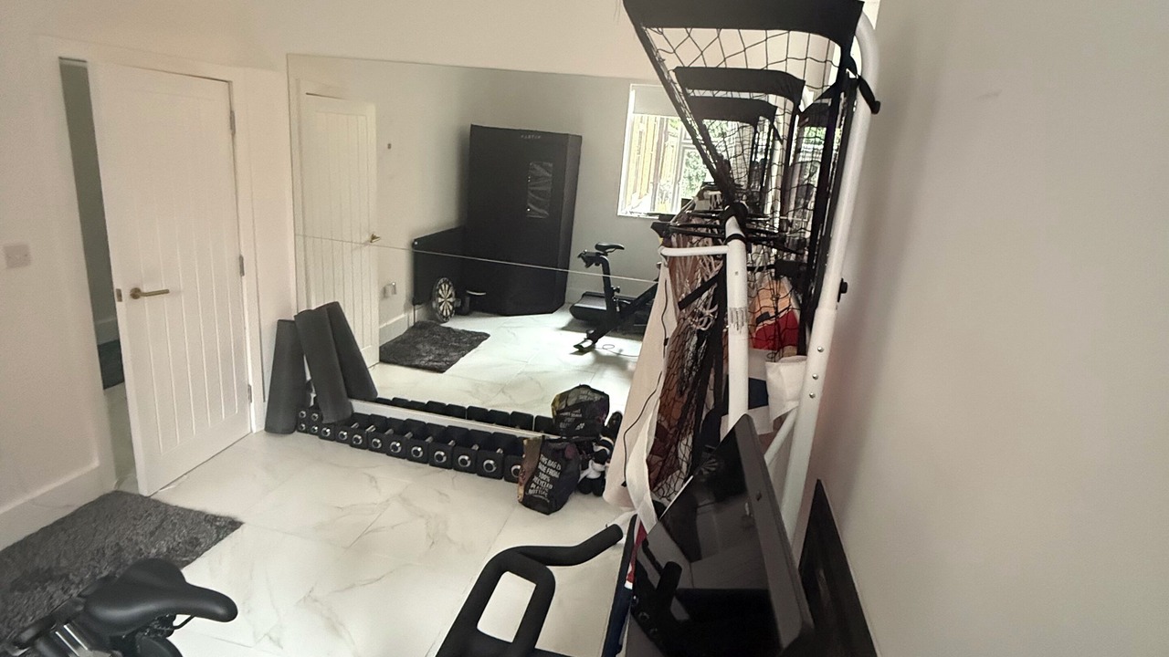 Photo of Others in Oadby