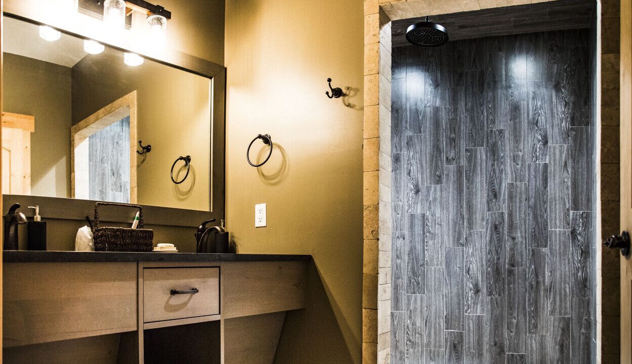 Photo of Bathroom in Maple Hill