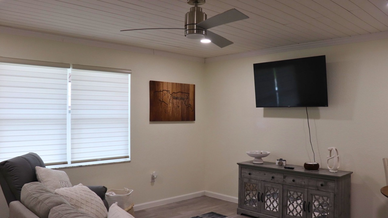 Photo of Livingroom in Charlotte Harbor