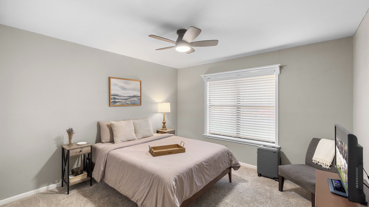 Photo of Bedroom in Windwood