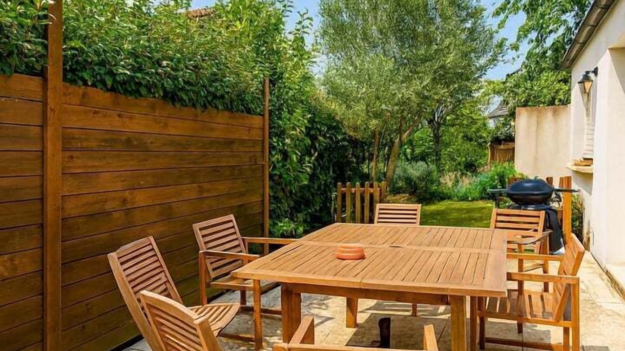 Photo of Outdoor in Saint-Cyr-sur-Loire