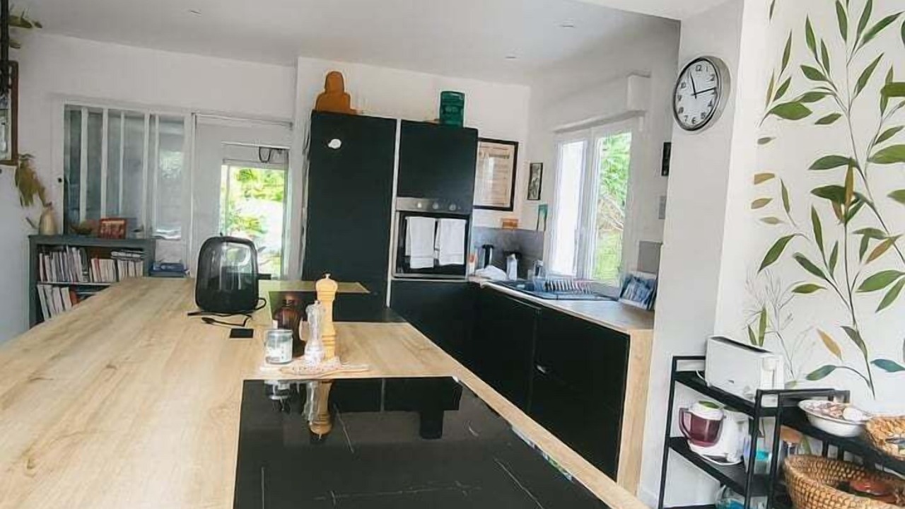 Photo of Kitchen in Saint-Cyr-sur-Loire