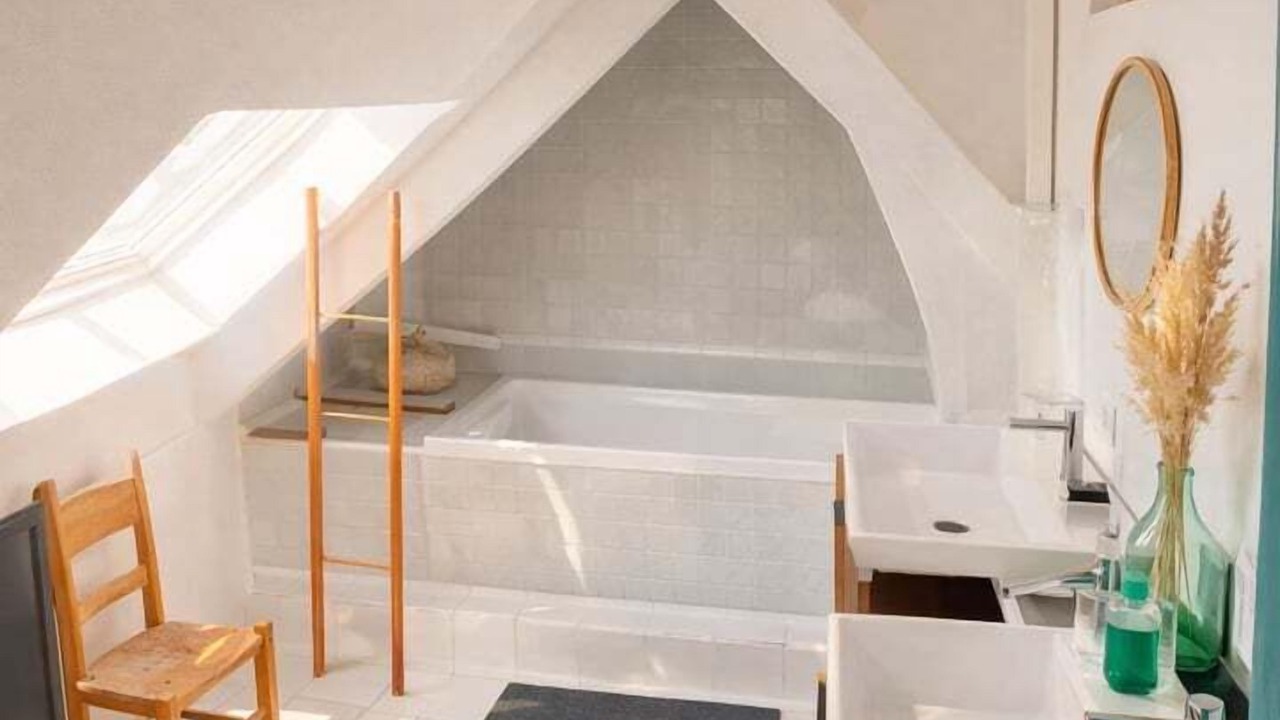 Photo of Bathroom in Saint-Cyr-sur-Loire